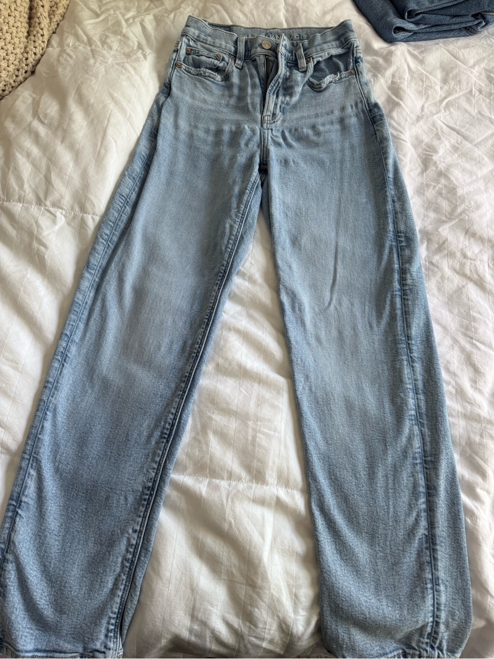 American Eagle Outfitters Light Blue Boyfriend Jeans